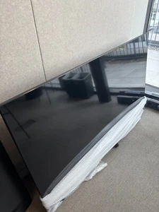 Perfect Condition: Samsung 75'' Smart TV 4K Ultra HD + Wall Mount + Remote - Picture 1 of 11