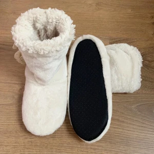 Pantofole da donna inverno caldo in pile casa scarpe da pavimento calze letto antiscivolo - Foto 1 di 16