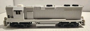 Atlas Master HO Scale GP-38 Locomotive High Nose #8990 Undecorated - Picture 1 of 9