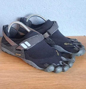 Vibram FiveFingers Treksport Herren 9 EU 42 Schwarz Barfuß Laufschuhe Sandalen - Bild 1 von 11