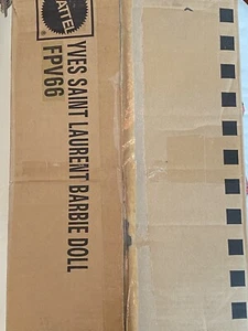 Barbie YSL Yves Saint Laurent Evening Gown Platinum NRFB w/ Shipping Cardbox - Foto 1 di 5