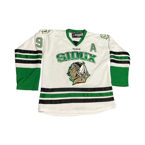 Men’s North Dakota Fighting Sioux Reebok #9 Jonathan Toews Hockey Jersey 52 Cover