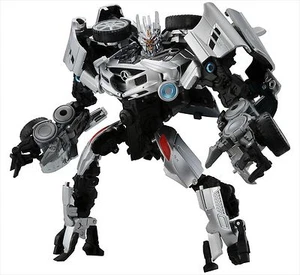 Takara Tomy Transformers MB-07 Sound Wave Action Figure - Picture 1 of 1