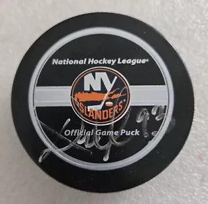 Vintage NHL New York Islanders autographed puck 1993 - Picture 1 of 5