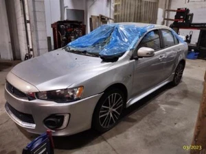 LANCERMIT 2017 Corner/Park Light 2686899 - Picture 1 of 11