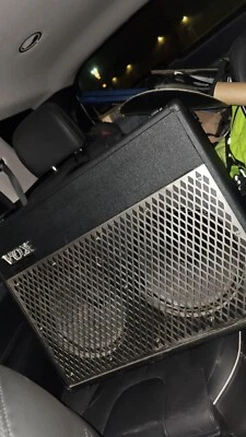 Vox valtronix 2x12 Amp - Image 1 of 4