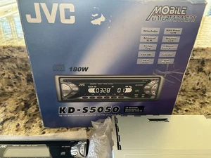 JVC KD-S5050 Old Car CD Player Receiver Stereo Detachable Face 180W - Picture 1 of 5
