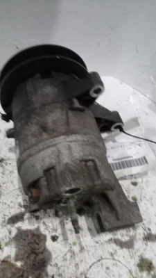 2005 Buick LaCrosse A/C Compressor OEM 3.8L 88K Miles Black 89019336 - Image 1 of 4