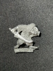 Warhammer Fantasy - Orcs & Goblins - C12 (87-40) Tigpig - Cut Pin/ Hand - Picture 1 of 4
