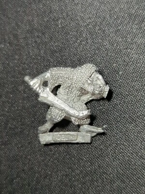 Warhammer Fantasy - Orcs & Goblins - C12 (87-40) Tigpig - Cut Pin/ Hand - Image 1 of 4