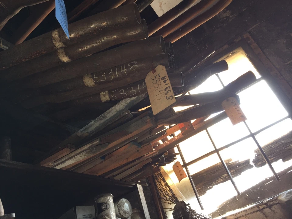 Studebaker Commander, 1947, tubo de escape, 519789.    Artículo: 6407 Foto 1 de 1