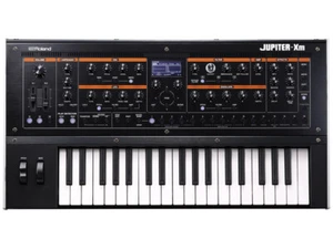 Roland Jupiter-Xm Portable Synthesizer with cable - Picture 1 of 3