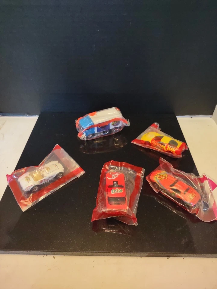Lote de 5 autos promocionales de cereales General Mills 1997 Hot Wheels de colección sellados. Nuevo Foto 1 de 4