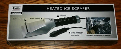 TOTES HEATED AUTO ICE SCRAPER 15 FT. 12-VOLT DC POWER CORD w/FLASHLIGHT - Image 1 of 3