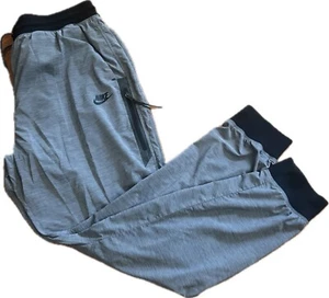 Nike Bonded Woven Pants Drawstring Gray 728196-060 Large TTT19 Gym Running EUC - Picture 1 of 12