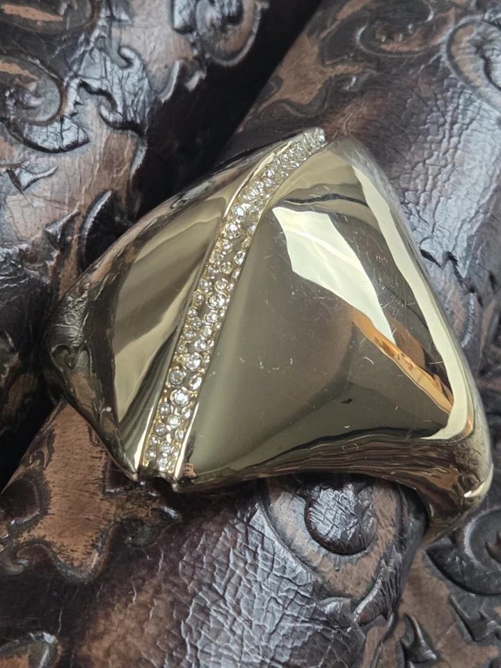 Brazalete con bisagras enchapado en oro Alexis Bittar Miss Havasham con cristales Foto 1 de 4