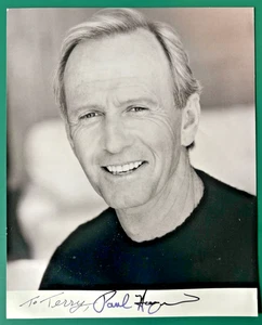 SIGNED CELEBRITY PHOTO: Paul Hogan - Crocodile Dundee - Picture 1 of 3