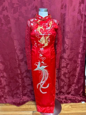 Vestido Cheongsam de Seda Chino Rojo con Dragón Bordado Manga de Encaje XS (LEER) Foto 1 de 4