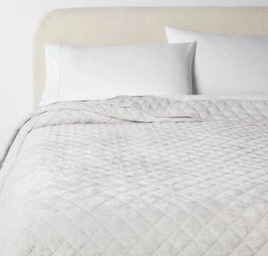 Threshold King Luxe Diamond Stitch Velvet Quilt, New - Picture 1 of 6