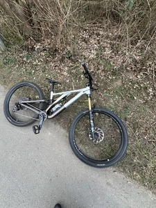 Specialized Stumpjumper - Bild 1 von 3