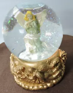 Angel Snow Globe con glitter neve ha un carillon suona canzone natale - Foto 1 di 6