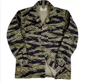 Vietnam War US Army Men Tiger Stripe Camouflage TCU Jacket Vintage Cotton Coat - Picture 1 of 5