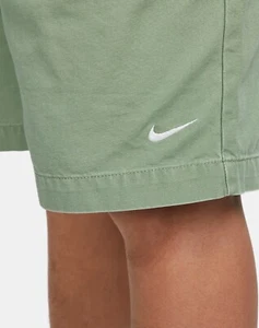 $80 Nike Men's Sz 28 Washed Pleated Chino Shorts Olive Green DX0643-386 Dad - Picture 1 of 11