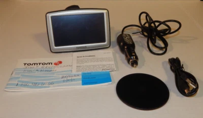 TomTom XXL Widescreen GPS N14644 US and Canada 310 Tested and Working - Image 1 of 3