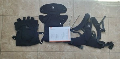 Детская переноска Stokke MyCarrier Cool, черная - Изображение 1 из 4