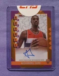 2024-25 Topps Finest - Gold Refractor Rookie Finest #RFA-AS Alexandre Sarr /50 - Bild 1 von 3