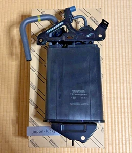 Lexus Genuine 77740-60440 Fuel Vapor Charcoal Canister Assembly OEM Japan - Bild 1 von 3