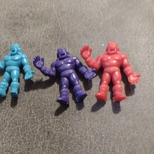 M.U.S.C.L.E. Herren #123 Geronimo Lila Klasse A Lila Hellblau Klasse B & Rot - Bild 1 von 2