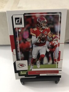 2022 Donruss Football Card - Pick Your Card - Complete Your Set