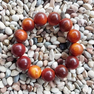 Excelente pulsera de cuentas translúcidas de 18 mm Borneo Agathis 13 cuentas rajá kayu #02 - Imagen 1 de 6