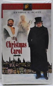 A Christmas Carol - VHS 1995 - Clamshell - George C. Scott - Picture 1 of 3