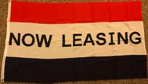 AHORA LETRERO DE BANDERA DE ARRENDAMIENTO nuevo 3x5 ft BANDERA calidad superior decoloración resistencia vendedor de estados unidos - Imagen 1 de 3