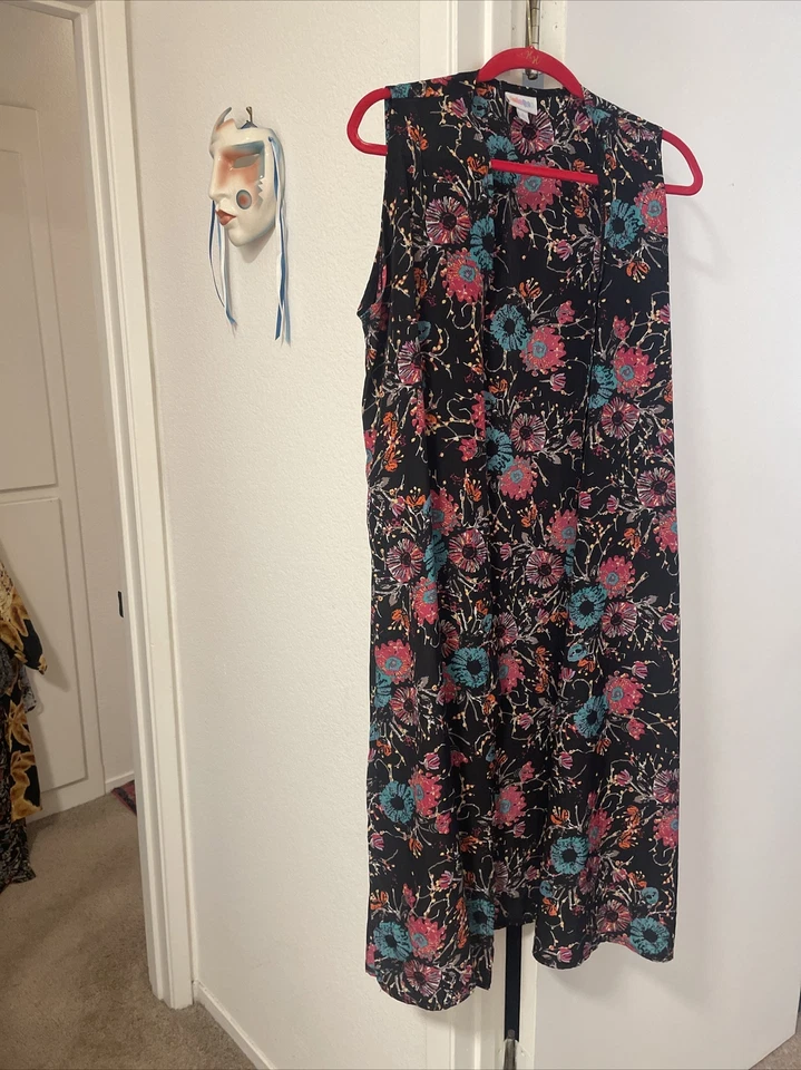 Pretty Lularoe Joy Long Vest, Floral Design Size Large - Image 1 of 4