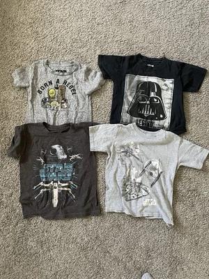 Boys Star Wars Graphic T-shirt Darth Vader, Death StarFighter Size 4T / 4 Shirts - Image 1 of 3