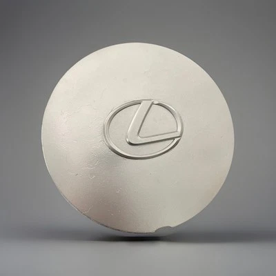 Lexus SC400 1994-2000 / Lexus SC430 / 2001 Lexus IS300 / tapa central de rueda plateado Foto 1 de 4