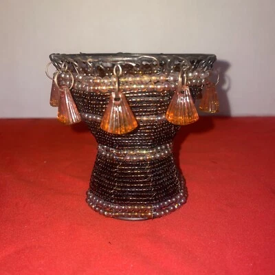 Candelabro de luz de té marroquí de metal bronce rico con cuentas a mano - Estate Find Foto 1 de 4