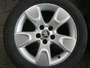 1x Alufelge Rad Sommerreifen Skoda Roomster 6Jx15 ET43 195/55R15 85H  5J7601025 - Bild 1 von 7