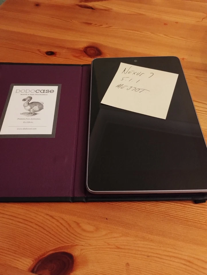 Dodocase To Fit Nexus Tablet 1st Gen - Image 1 of 3