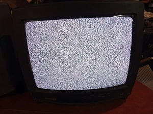 Magnavox MT1301B101 13”  CRT Television for Retro - No Remote - Turns On - Picture 1 of 5