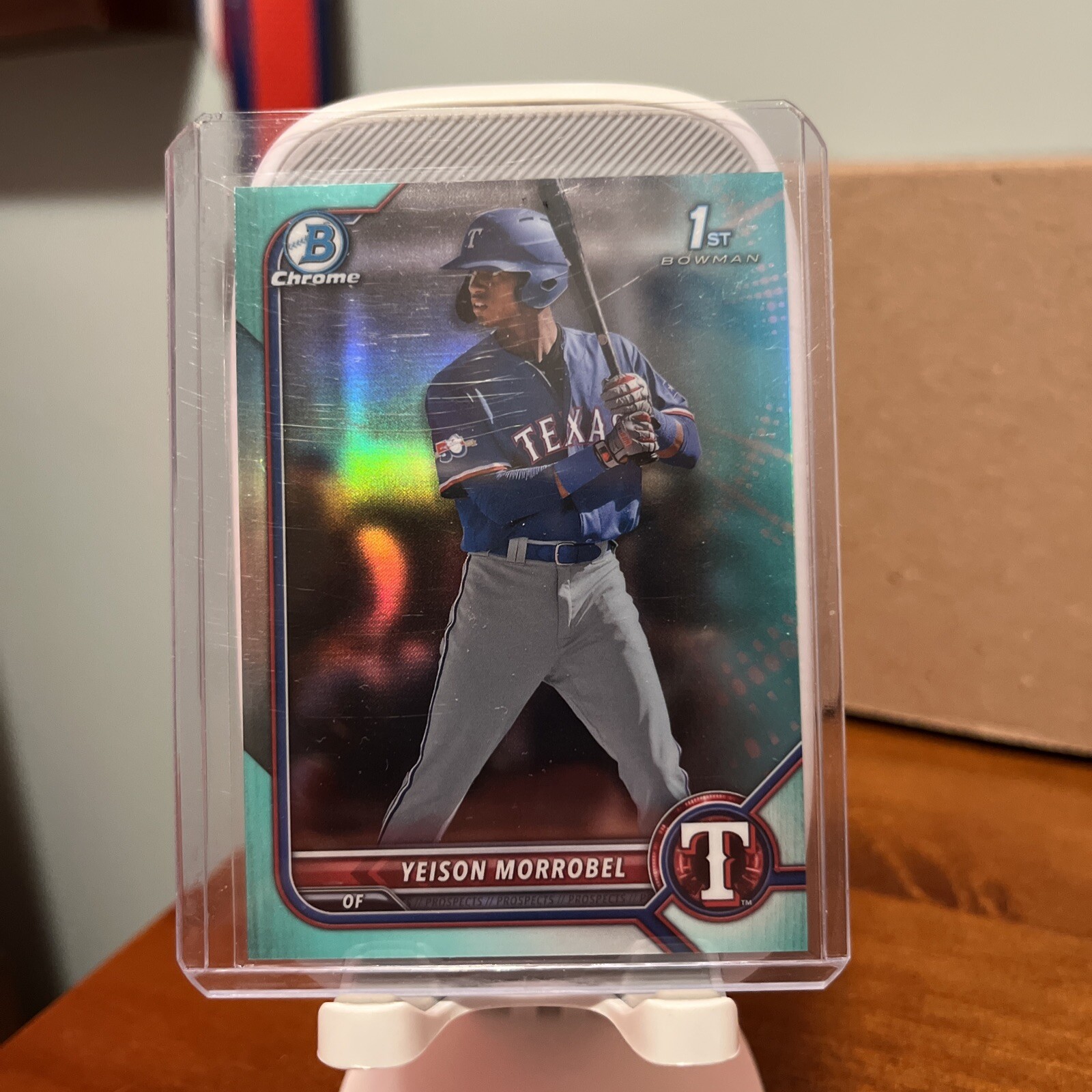 2022 Bowman Chrome Yeison Morrobel #BCP-200 1st Chrome Aqua Refractor /125.   EN