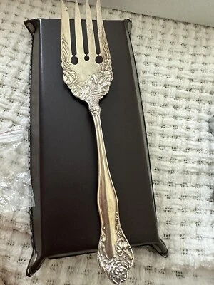 Vintage International Silver Art Nouveau Salad Serving Fork 8-1/2" Foto 1 de 4