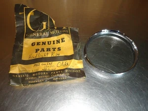 New NOS GM Headlight Bezel Ring 584395 1962 Oldsmobile Starfire Olds 88 - Picture 1 of 2