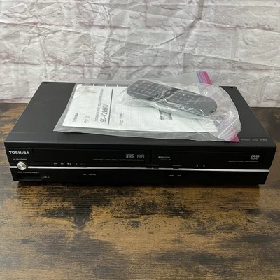 Toshiba SD-V296KU DVD/VHS Combo Reproductor con Control Remoto y Manual - Probado Foto 1 de 4