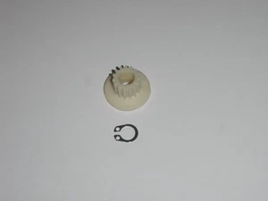 Small Gear for Motor Shaft in Donlim Bread Maker Models XBM1028 XBM1028GP - Picture 1 of 5