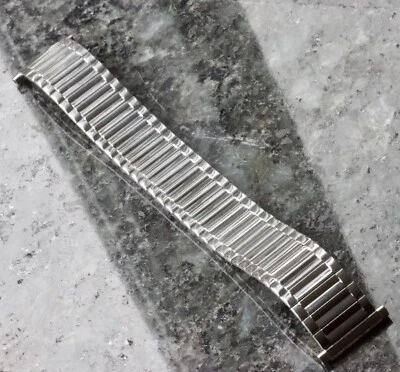 Long Bulova stretch watch bracelet 1960s steel brick link to Accutron Astronaut - Image 1 of 4