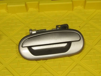1997-2002 Ford Expedition OEM LH motorista alça externa traseira 97 98 99 00 01 02 - Imagem 1 de 3